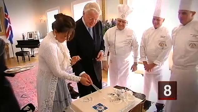 upphafsstef sjónvarpsfréttanna í Ríkisútvarpinum